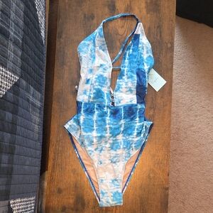 Cupshe Womens Blue and White Tie-Dye One-Piece Swimsuit